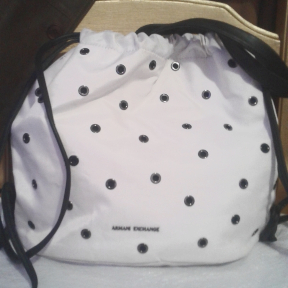 Armani exchange black/white bucket bag